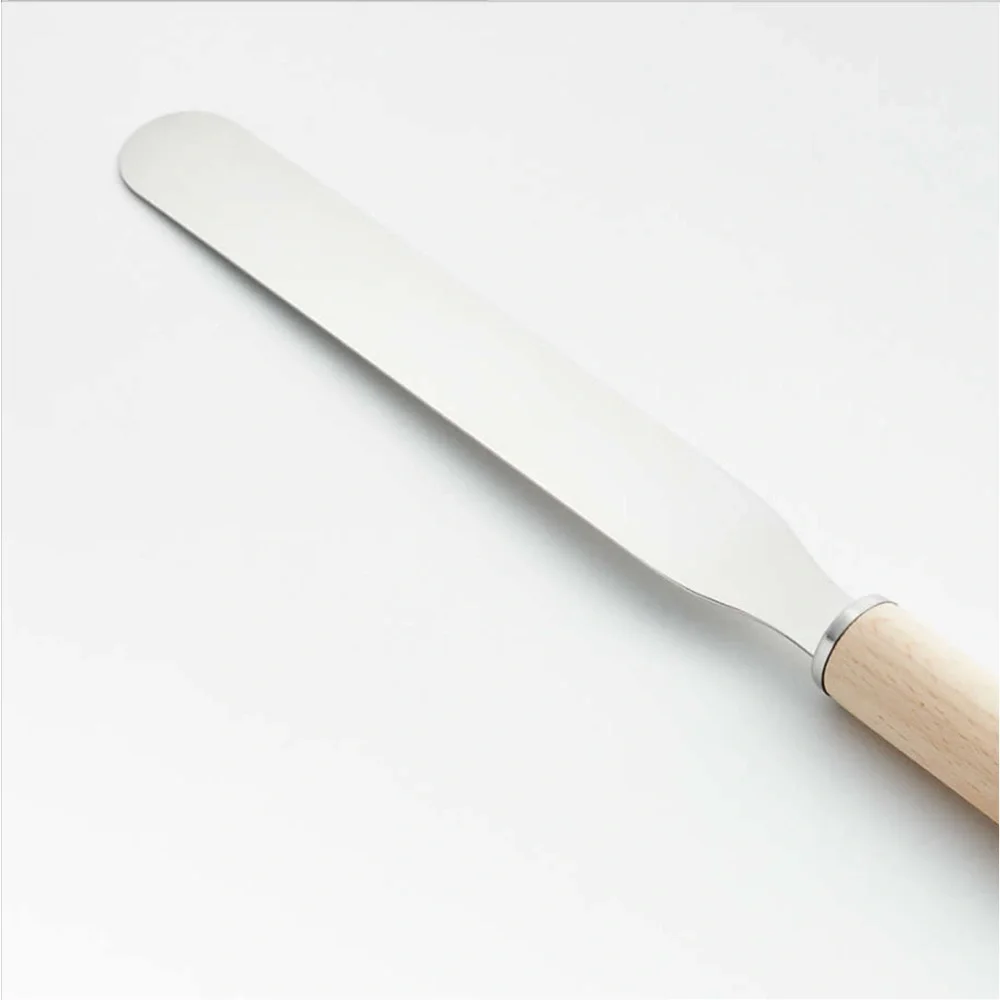Crate&Barrel 8” Large Straight Icing Spatula Beechwood Handle